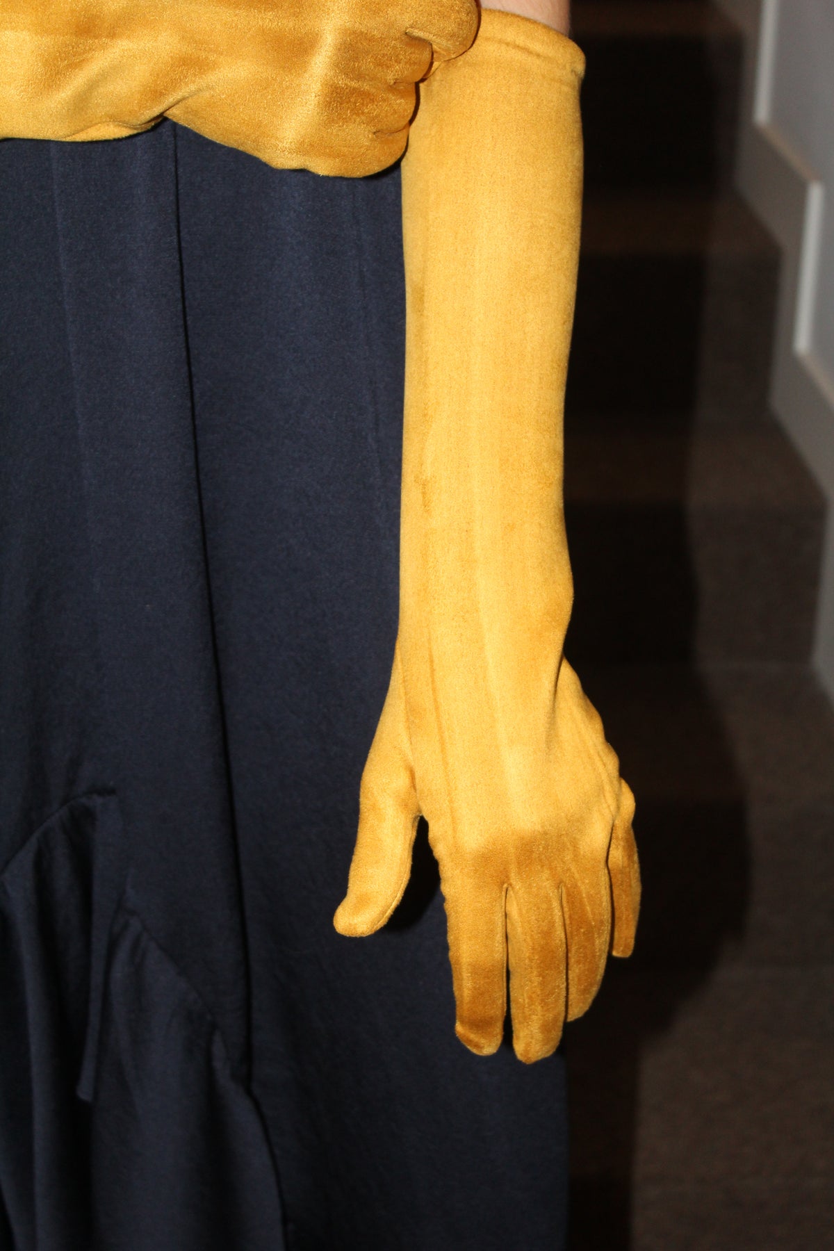 Guantes Largos de antelina Amarillo Mostaza
