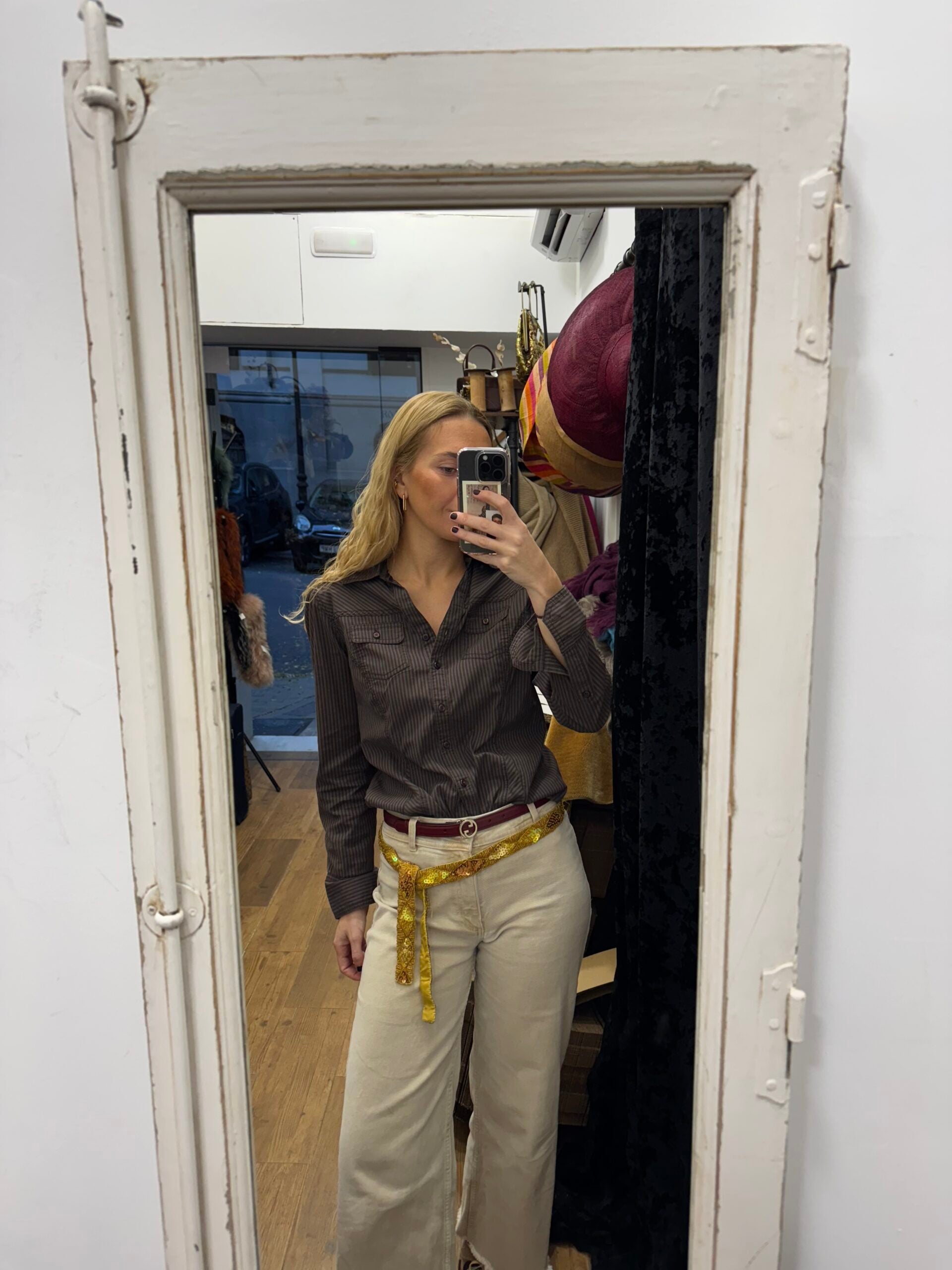 Conjunto vintage dorado de cinturón/collar y bolso bordado de cuentas