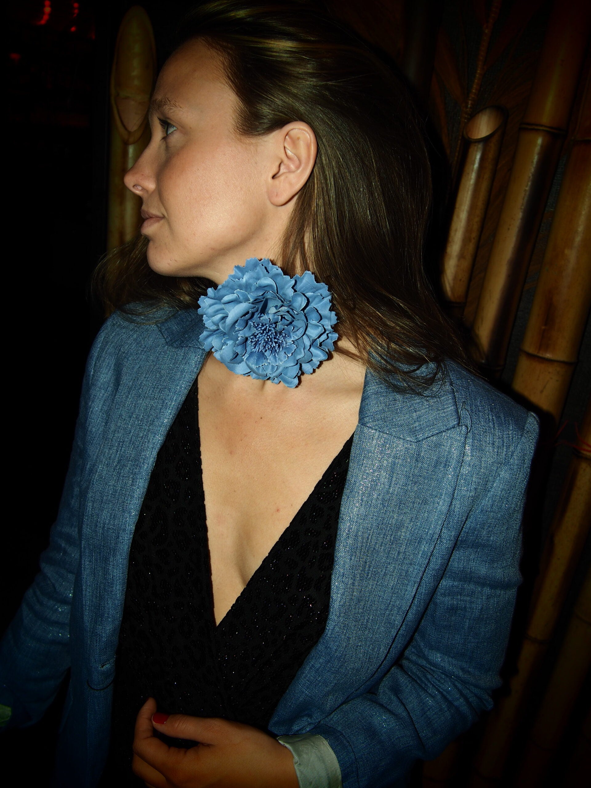 Cravo multifuncional (para o cabelo, colar ou pregadeira) (várias cores)