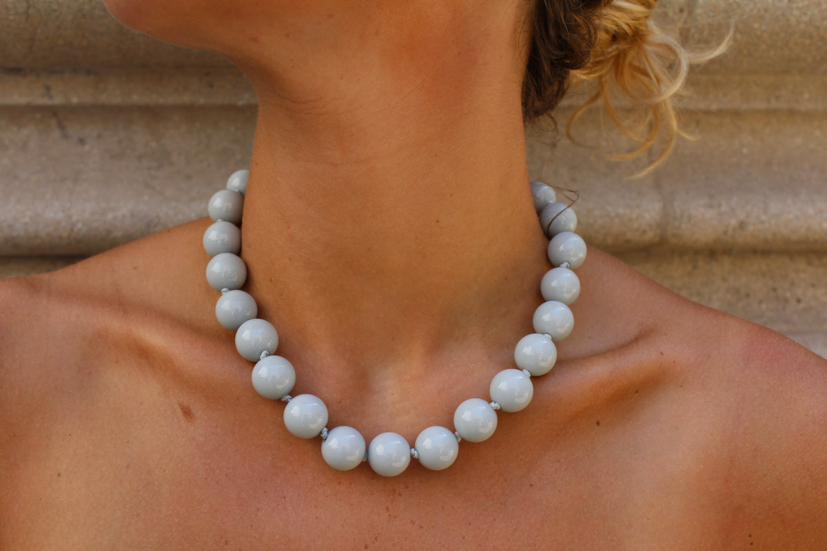 Collar de Bolas - Gris
